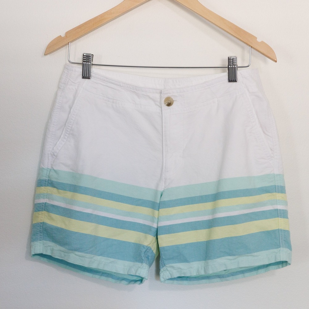 Columbia PFG White Striped Performance Fishing Gear Shorts Women Size 8